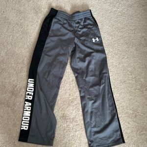 YM Under Armour Athletic Pants